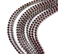 Стразовая цепочка 2 мм красный, родий