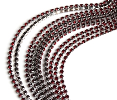 Стразовая цепочка 2 мм красный, родий