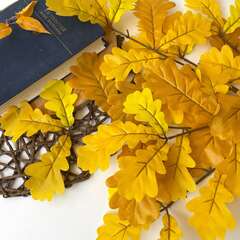 Дуб желтые листья, искусственная зелень, ветка 60 см., набор 2 ветки.