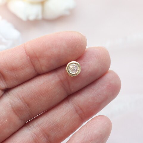 Подвеска круглая с фианитом 6 мм , позолота П053