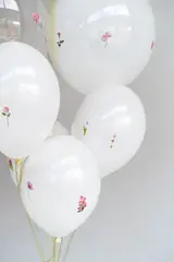Связка гелиевых шаров милый Цветочная симфония