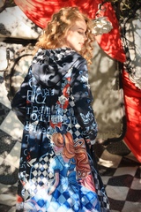 Fox and Swan. Kolomenskoye.