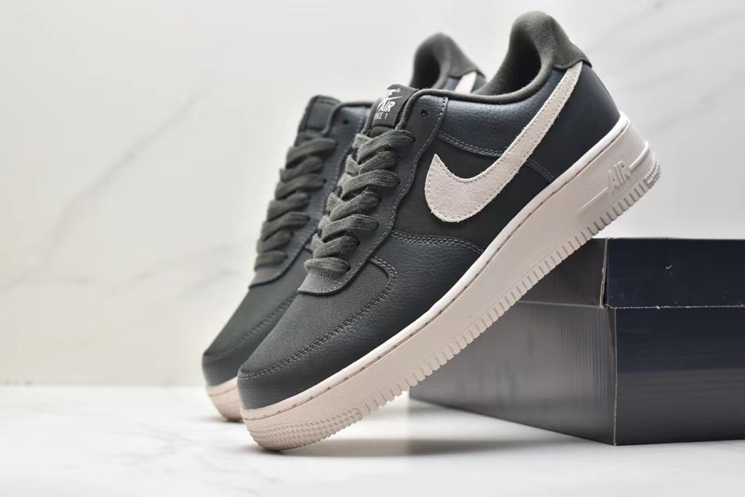 Nike air force 1.07 lx discount