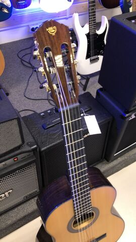 ROCKDALE Classic C3 Dark Natural классическая гитара
