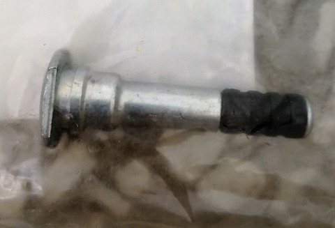 ПАЛЕЦ СУППОРТА ПЕРЕД НАПРАВЛЯЮЩИЙ НИЖНИЙ ELANTRA XD, SANTA FE SM, SONATA, STAREX HYUNDAI