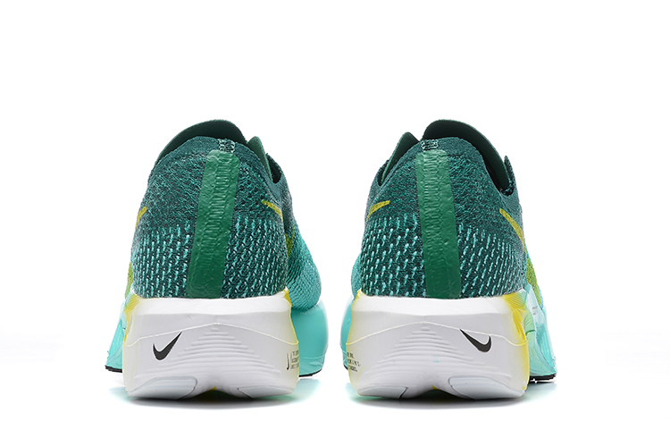 Nike size 35 sales