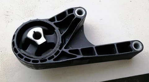 ПОДУШКА ДВИГАТЕЛЯ ПЕРЕДНЯЯ CRUZE МКПП  BRAVE