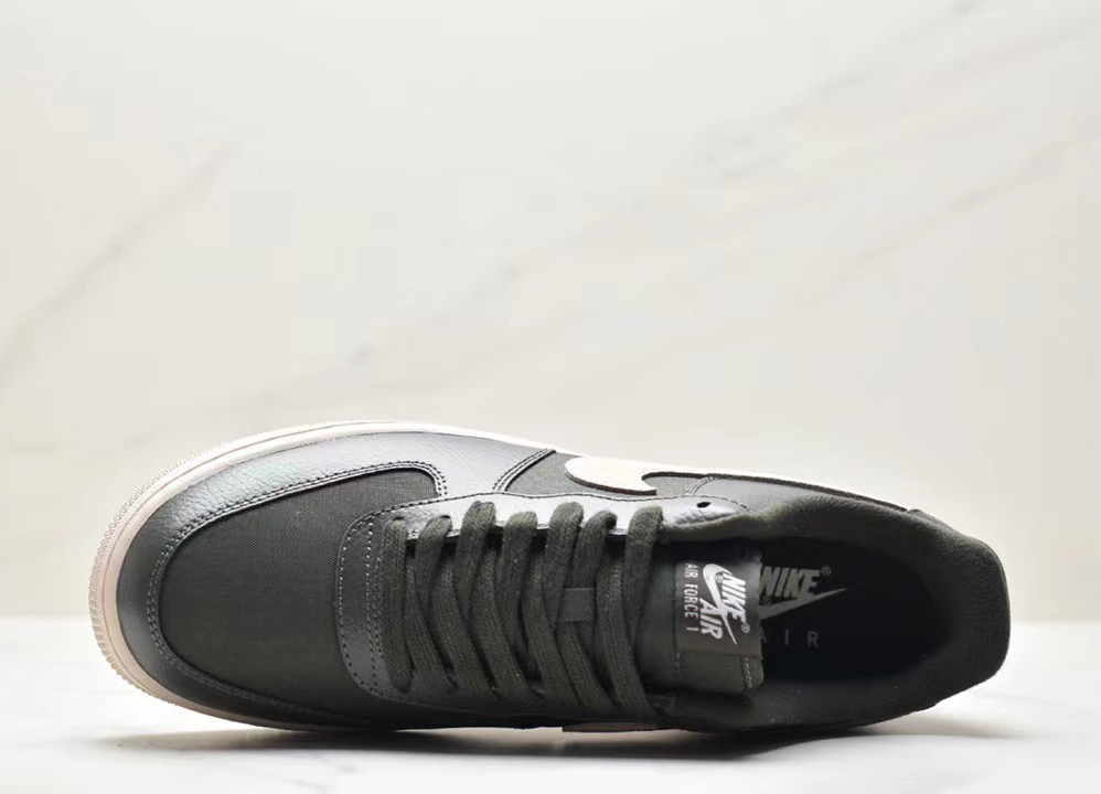 Nike Air Force 1 07 LX Sequoia