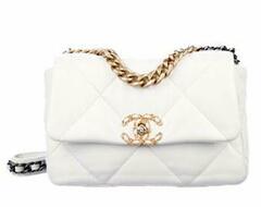 Сумка-конверт Chanel 19 среднего размера белый
