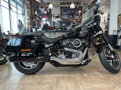 Мотоцикл Harley-Davidson Sport Glide Softail Vivid Black Deluxe