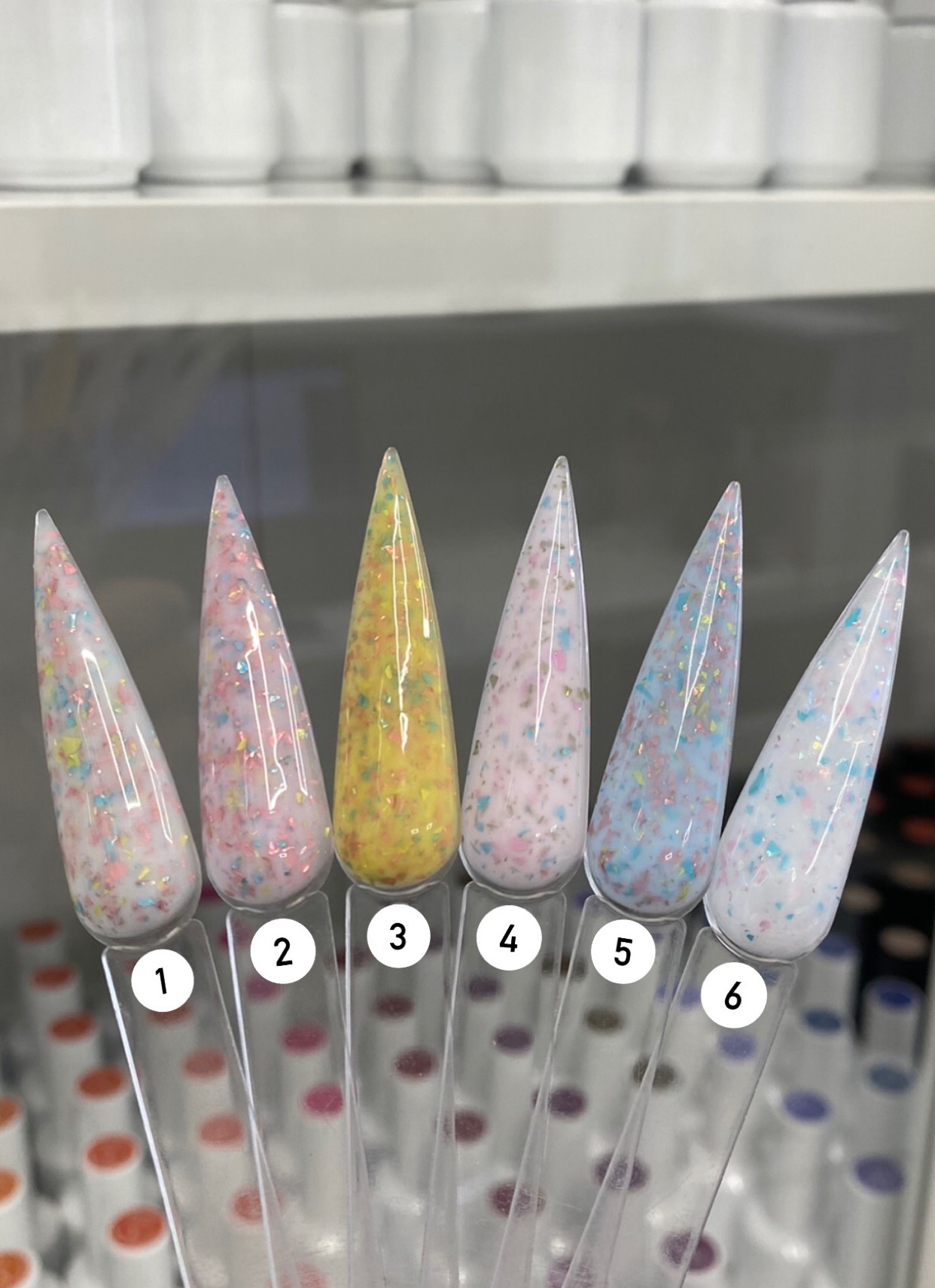Бескислотная база COLOR FLAKES 15мл – купить за 100 руб | Neti_nails_shop
