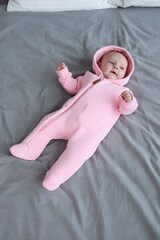 Комбинезон из футера утепленный (ярко-розовый)