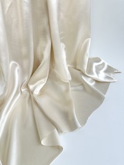 Вискозный атлас, Слоновая кость