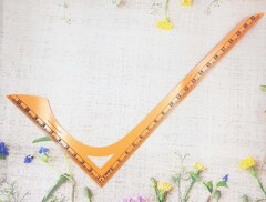 Лекало пластиковое "треугольник" 30х54 см