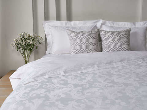 Постельное белье 2 спальное евро макси Сlaire&Caroll Lea белый жаккард