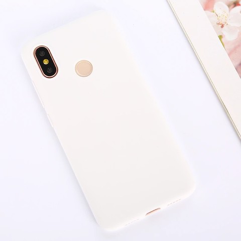 Силиконовый чехол Mat TPU матовый для Xiaomi Mi A2 Lite (Белый)