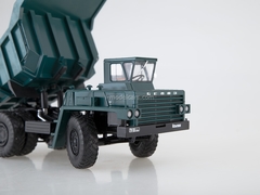 BELAZ-540 Dumper experimental green 1:43 Dealer models BELAZ