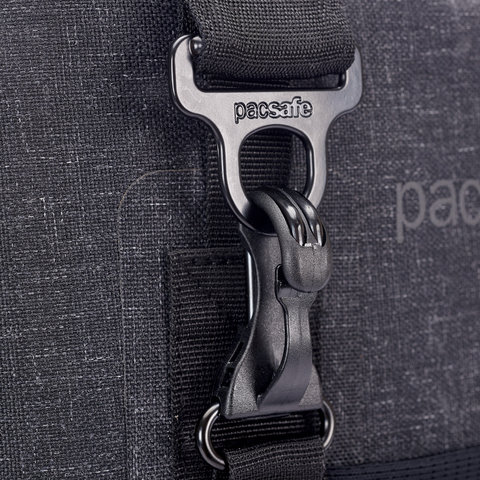 Картинка рюкзак городской Pacsafe Dry 25 Серый - 5