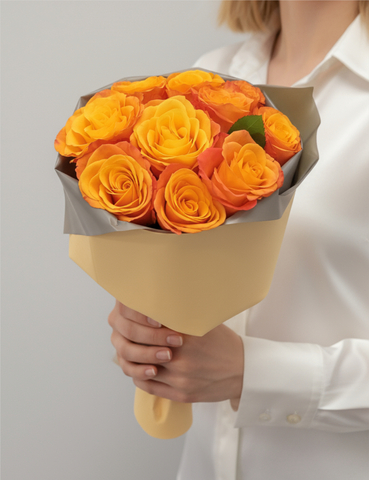 Букет из 11 оранжевых роз
