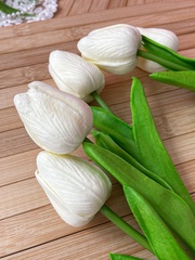 Тюльпаны реалистичные искусственные, Молочные, нежные, латексные (из фоамирана), 34 см, букет из 15 штук