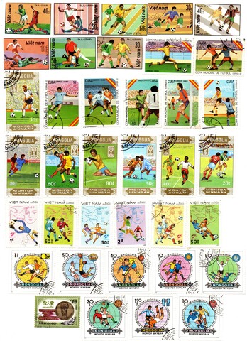 Набор марок Футбол 37 шт. 1982 г. Вьетнам Монголия Куба XF