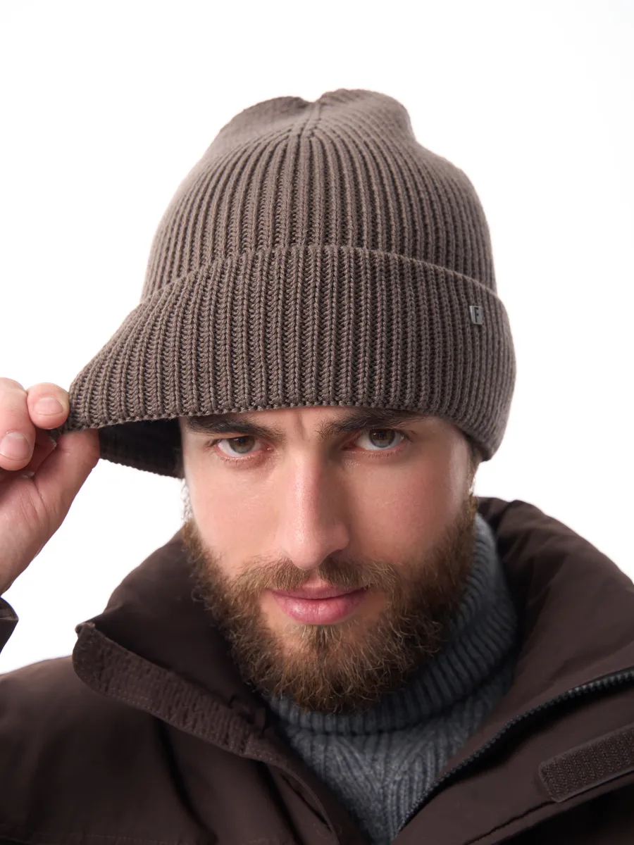 Шапка зимняя на флисе вязаная осень