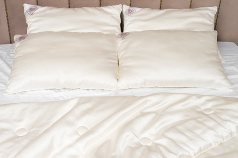 Подушка мягкая 50х68 German Grass Great Silk