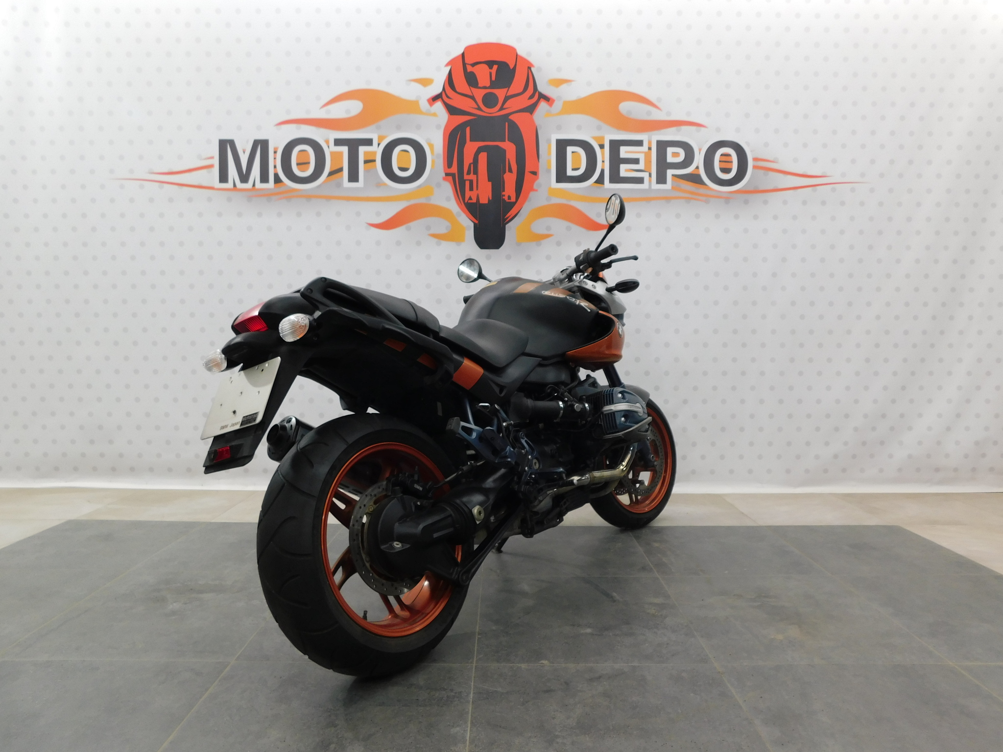 Мотоцикл BMW R1150R