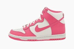 Nike Dunk High "Pink Pow (2015)"