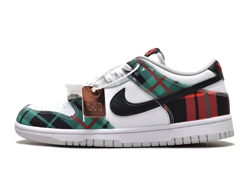 Nike dunks plaid sales