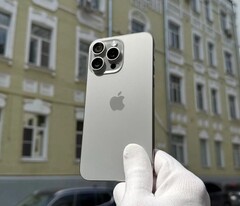 iPhone 15 Pro Max, 512 ГБ б/у