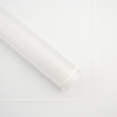 Упаковочная пленка/для цветов, Матовая, Квадрат, Белый кант, Белый, 0,6*0,6 м, 20 листов