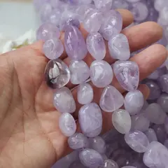 Аметист галтовка, 14-25 мм, нить 36 см, К181