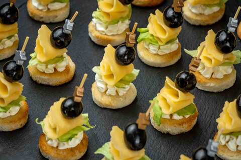 Канапе с сыром гауда, 20 шт.