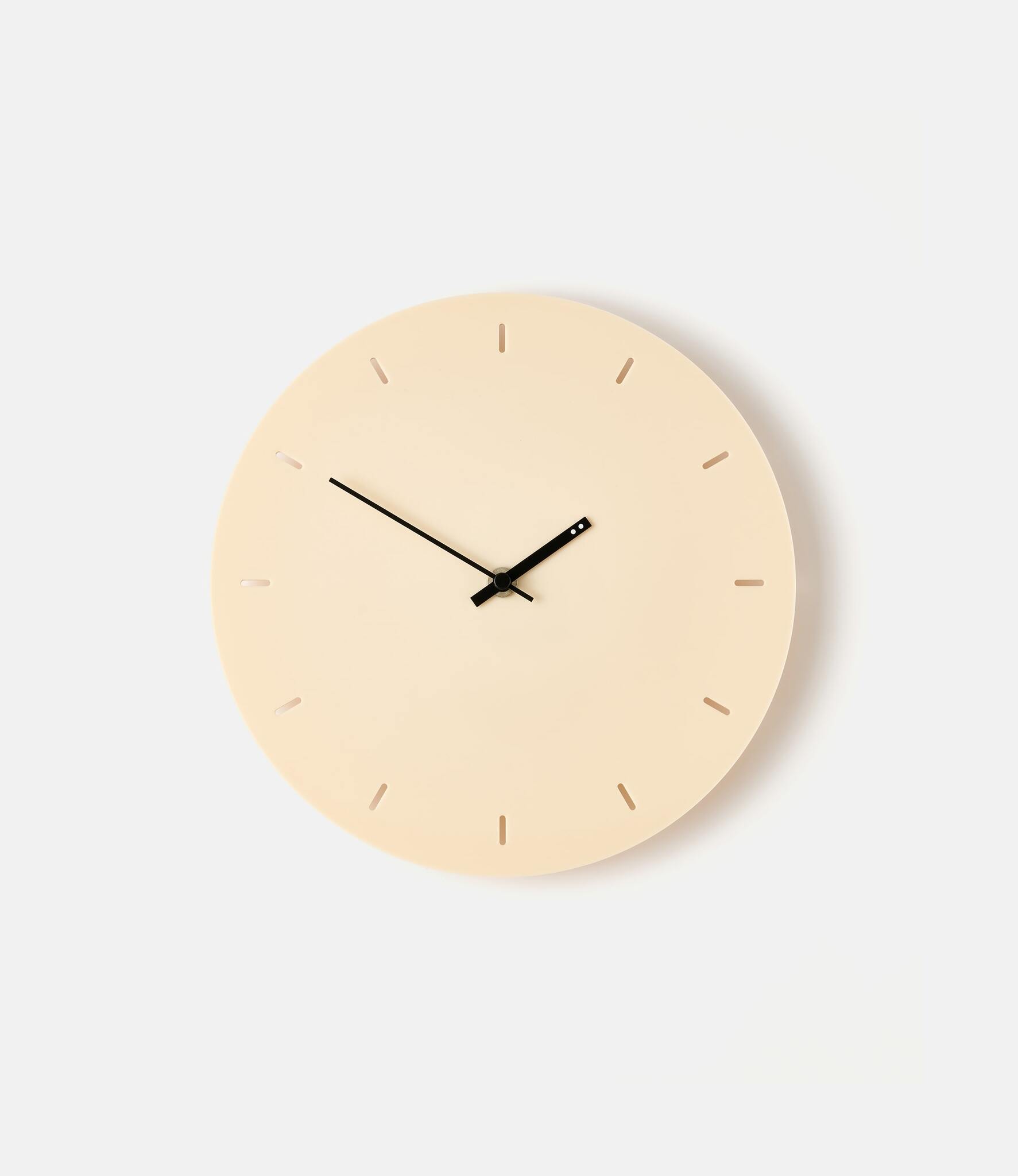 TOO Designs Minimal Clock Almond Cream — настенные часы