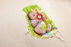 Fisher Price Кресло-качалка 