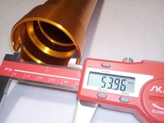 Внешний стакан пера вилки для Honda CBR 1000 RR 2004-2007. Золотой