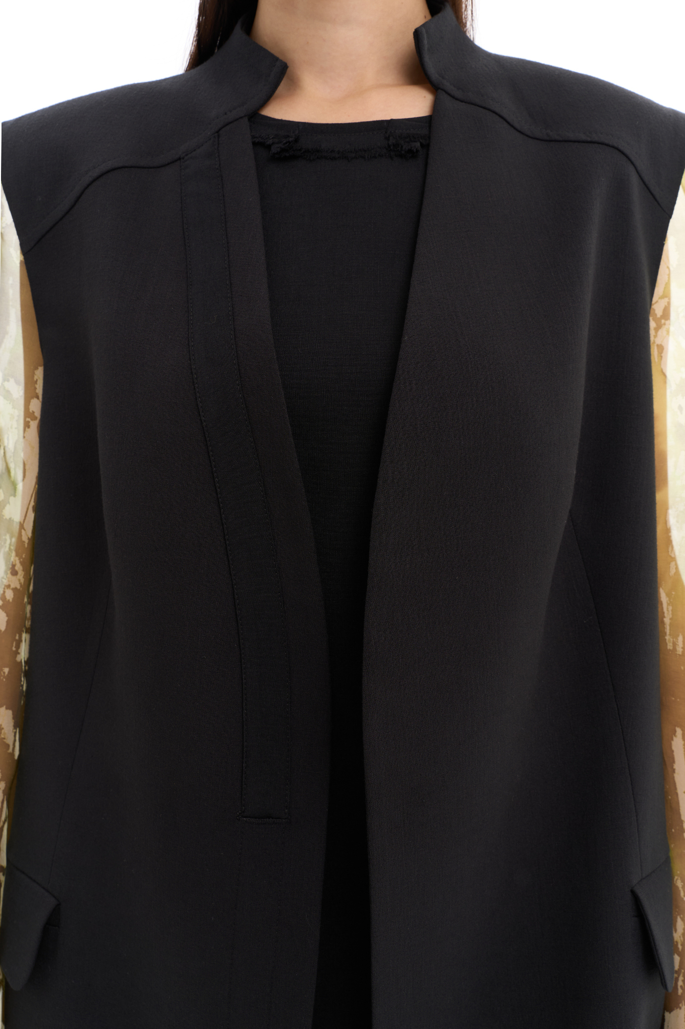 Женский жакет свободного кроя с шелковыми рукавами