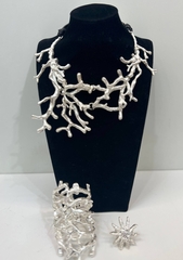 Широкий браслет-манжета ВЕТКИ КОРАЛЛОВ матовое серебро