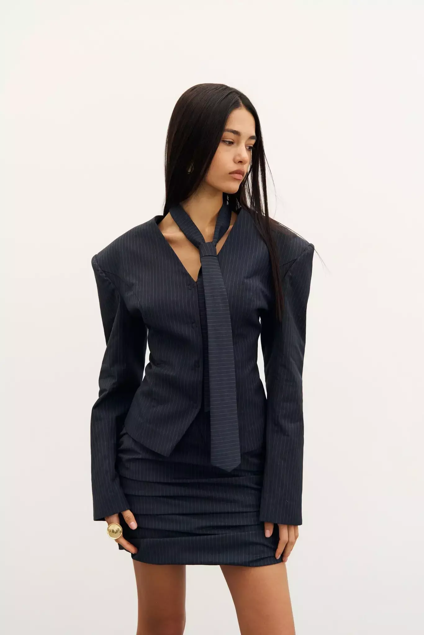 Приталенный жакет в полоску