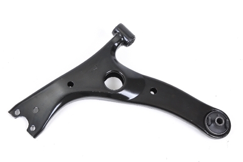 Рычаг подвески SH-05121 (48069-42040) нижний