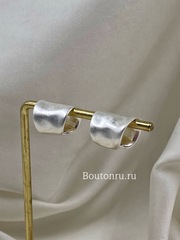 Серьги каффы серебристые с мятым эффектом