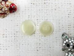 Пуговицы блузочные на ножке "карамелька", d 1,5 см, айвори