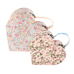 Набор чемоданов "Liberty of London" в форме сердца 2 шт.