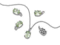 Подвеска Овальная с зеленым кристаллом, 10мм