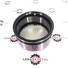 Втулка наружняя, нижняя (Крепление г/цилиндра поворота стрелы снизу) | VOE11883757  | TMP