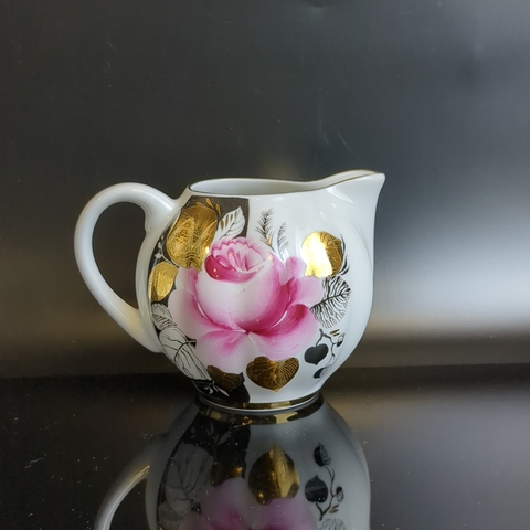 Молочник фарфоровый ЛФЗ из сервиса "Роза в вечернем саду", винтаж времён СССР 1970-1986 гг