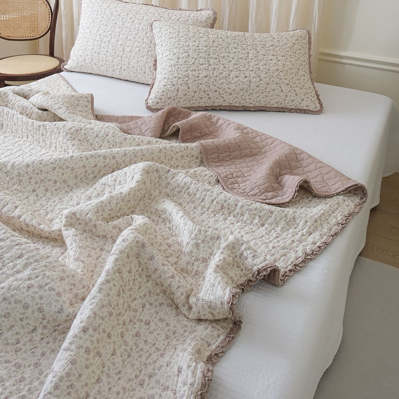 Покрывало Zephyr Home 230x250 Светло Бежевые Цветочки