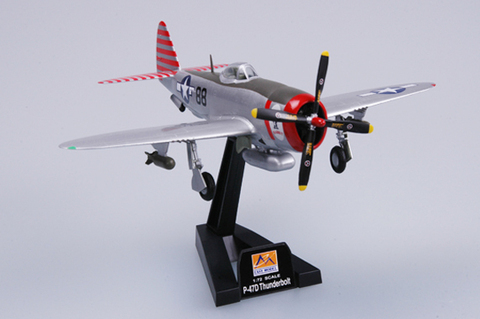 Модель Американский Истребитель бомбардировщик P-47D Trunderbolt масштаб 1:72