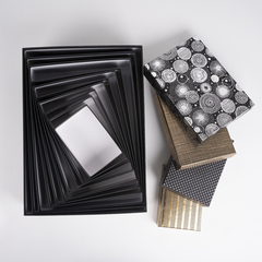 Коробка одиночная, Прямоугольник, Строгий микс, Черный/Золото/Серебро, Металлик, 29*21*8 см, 1 шт.